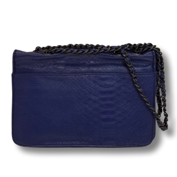 Kirna Zabete pretty exotic skin print with smokey black hardware - Picture 6 of 8